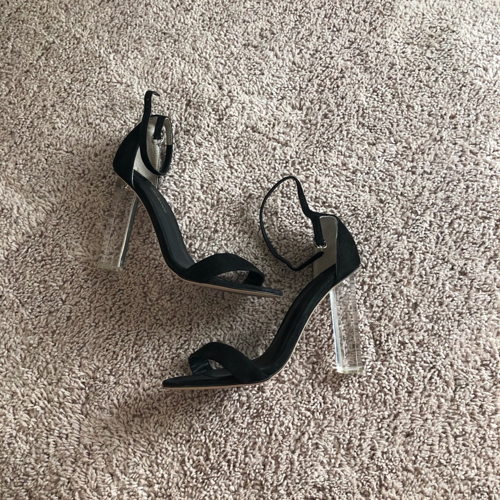 Tony Bianco High heels